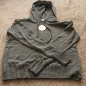 Hooded sweater